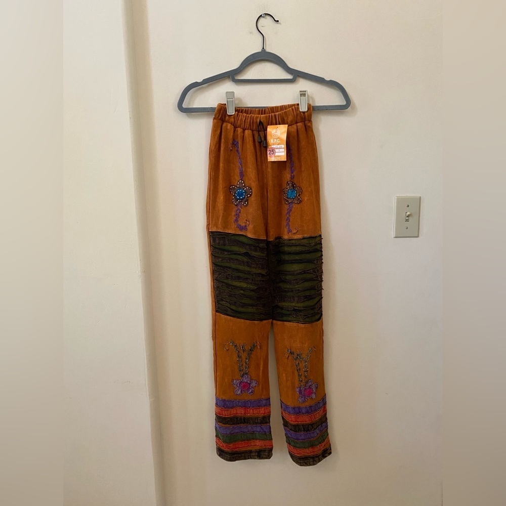 KPC 100% Cotton Boho Embroidered Girls Pants Size M Rust Brown Floral & Appliqué
